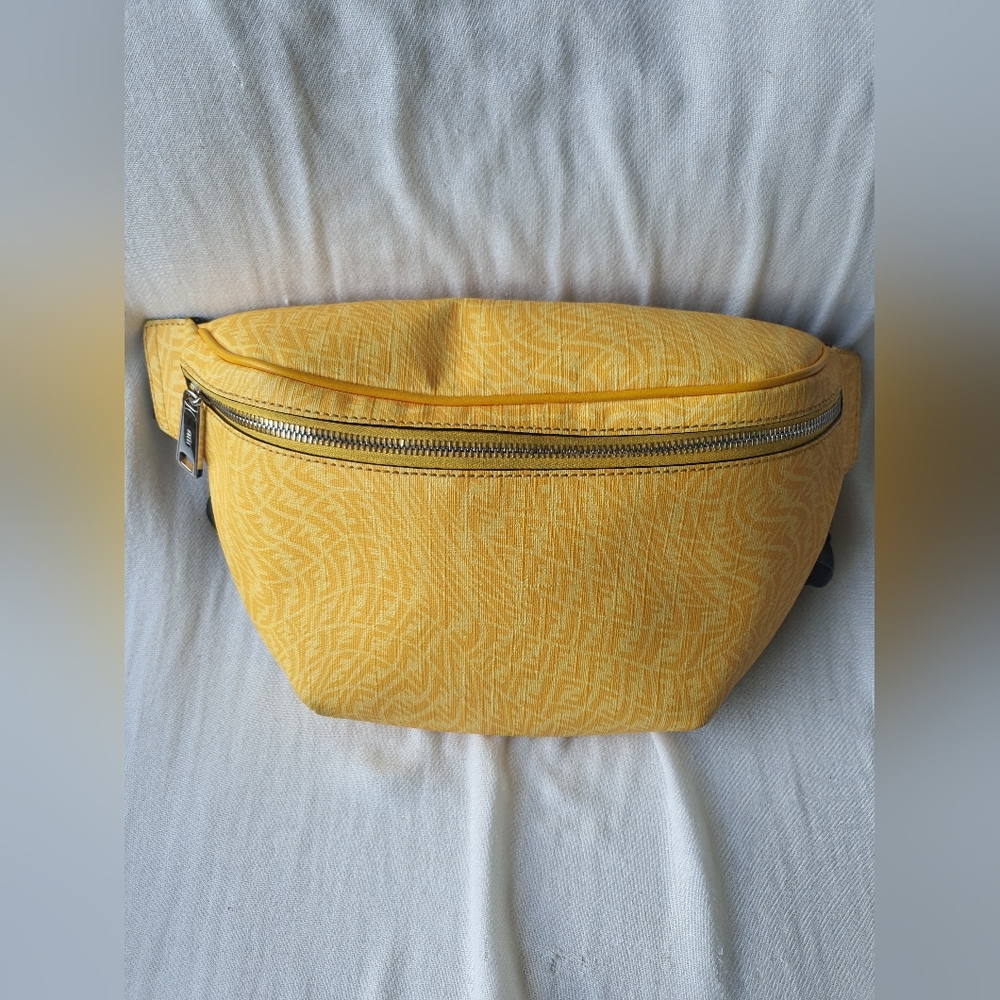 FENDI Vitello Grace Light Micro FF Vertigo Belt Bag Mimo